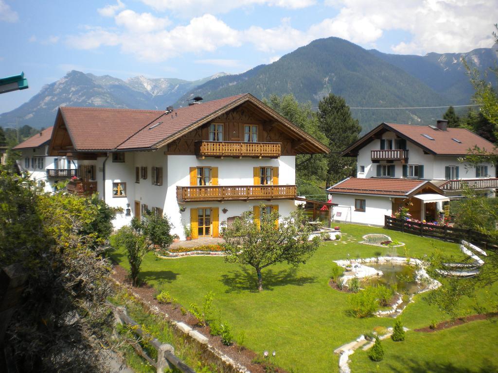 Apartamento Haus Daheim Mittenwald Exterior foto