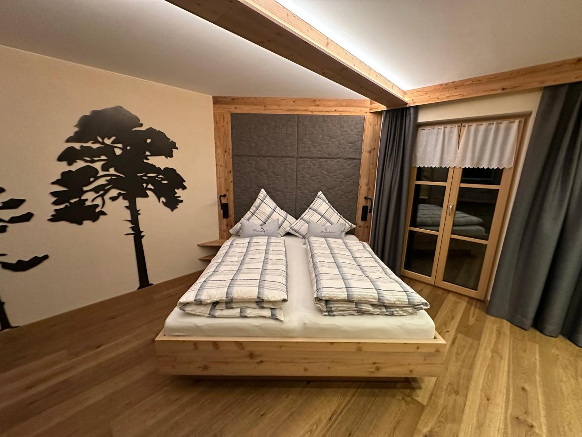Apartamento Haus Daheim Mittenwald Exterior foto